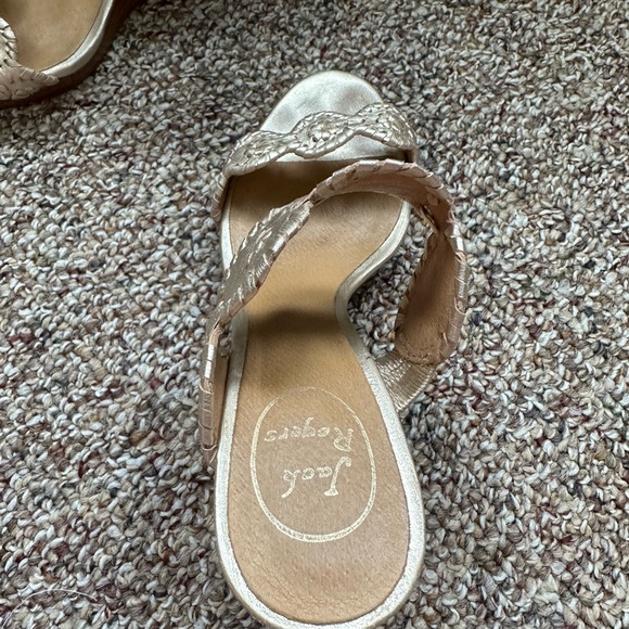 Jack Rogers Luccia shoe. Size 8 - Picture 4 of 9